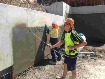 Shotcrete wall